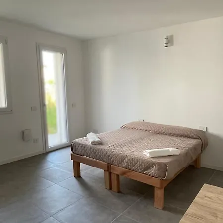 מלון דירות La Patria Dei Poeti קסטל סן ג'ובאני